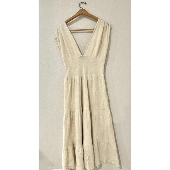 ASOS Design Beige V Neck Flowy Boho Dress Women's Size US8 - Picture 3 of 15